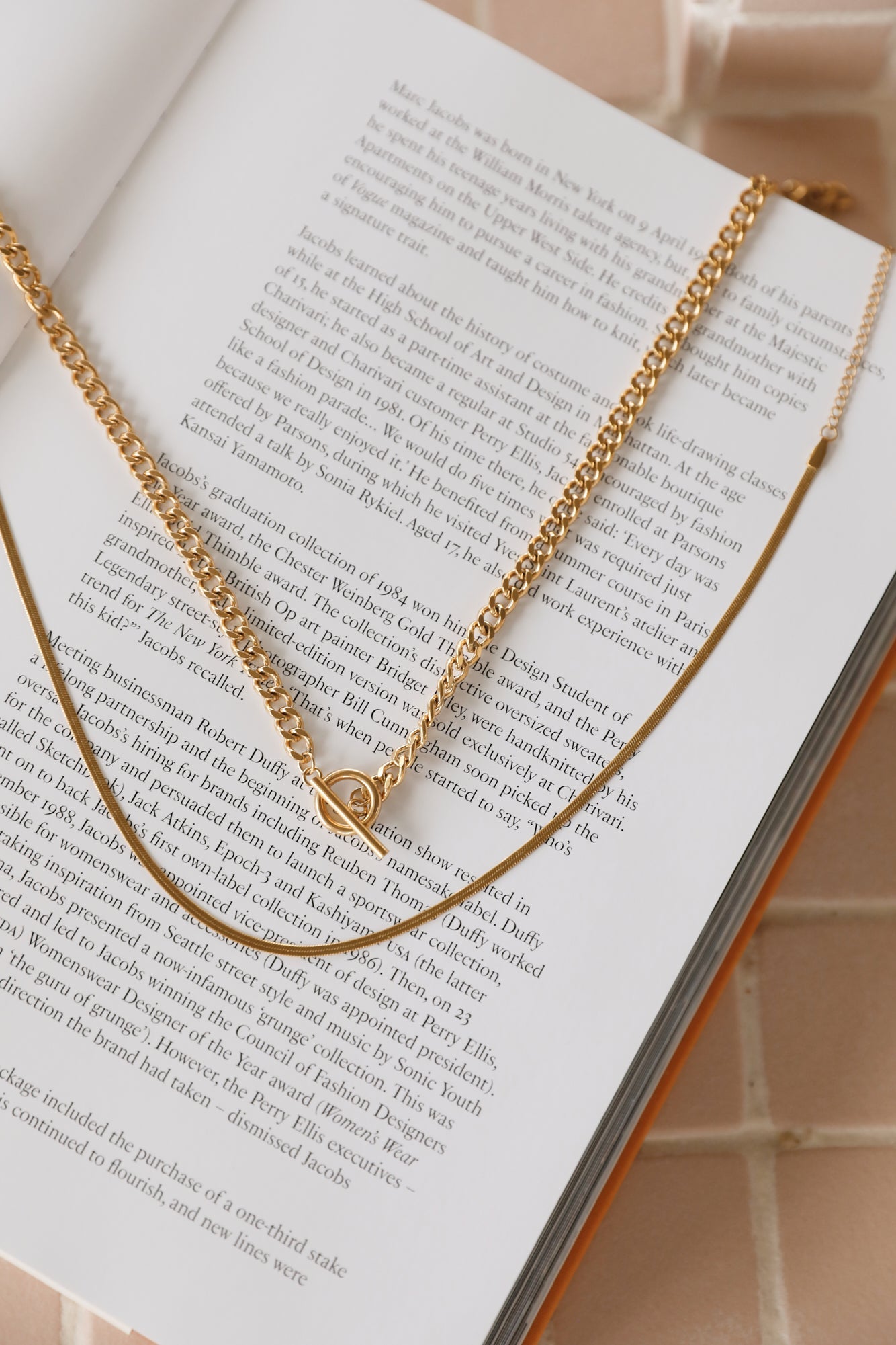 Women's Dual Chain Choker Necklace — detail view