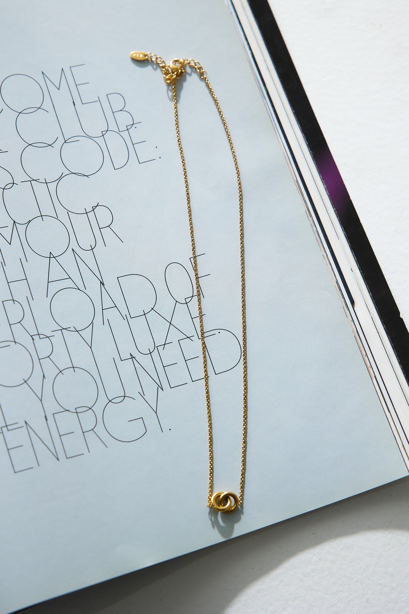 Women's gold pearl accent necklace