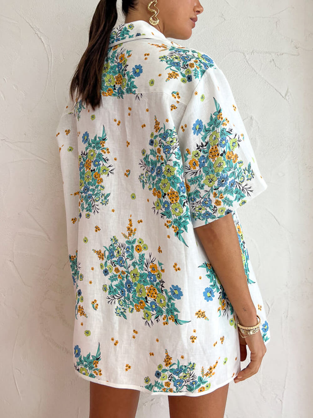 Women's green floral blouse and shorts set — alternate angle