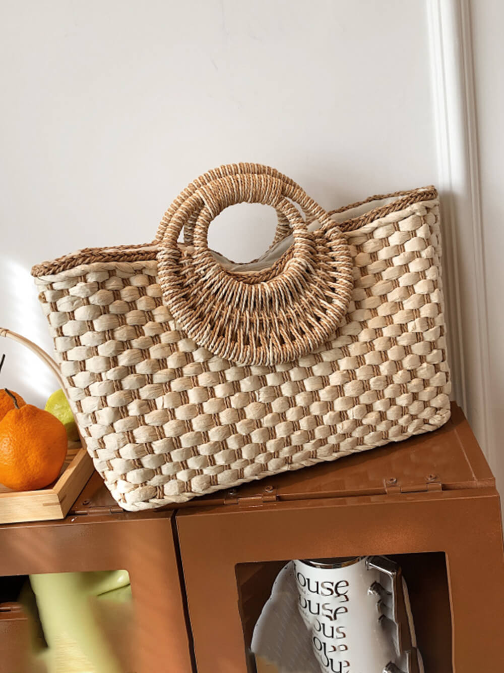 Women's handmade straw beach bag