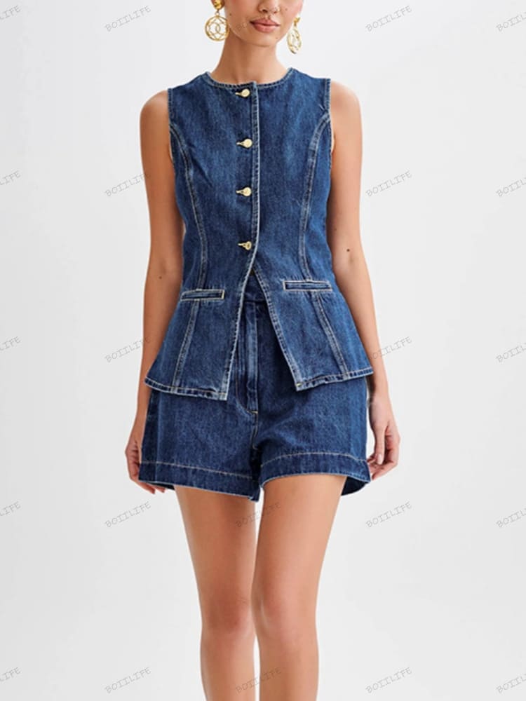 Women's high-waisted denim shorts set
