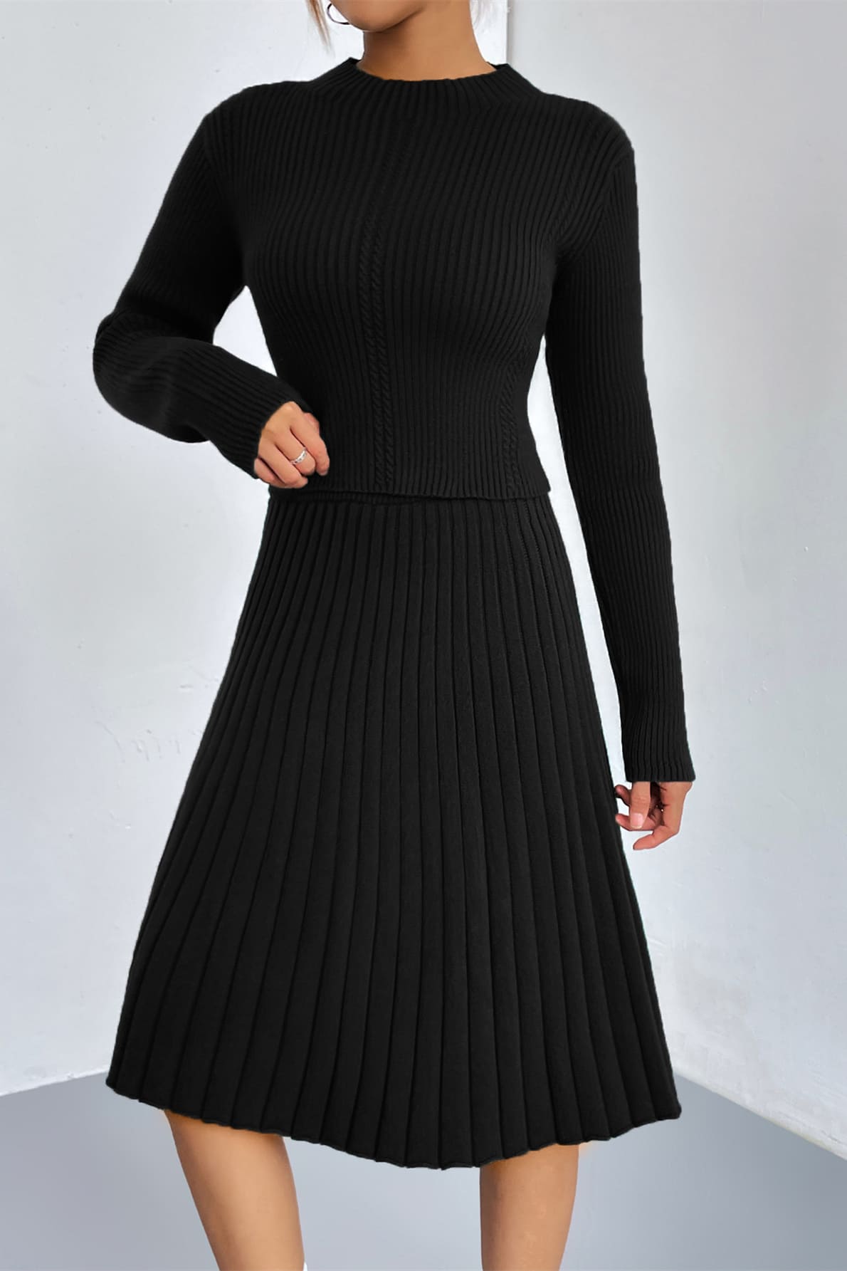 Women's A-line knit sweater skirt set — detail