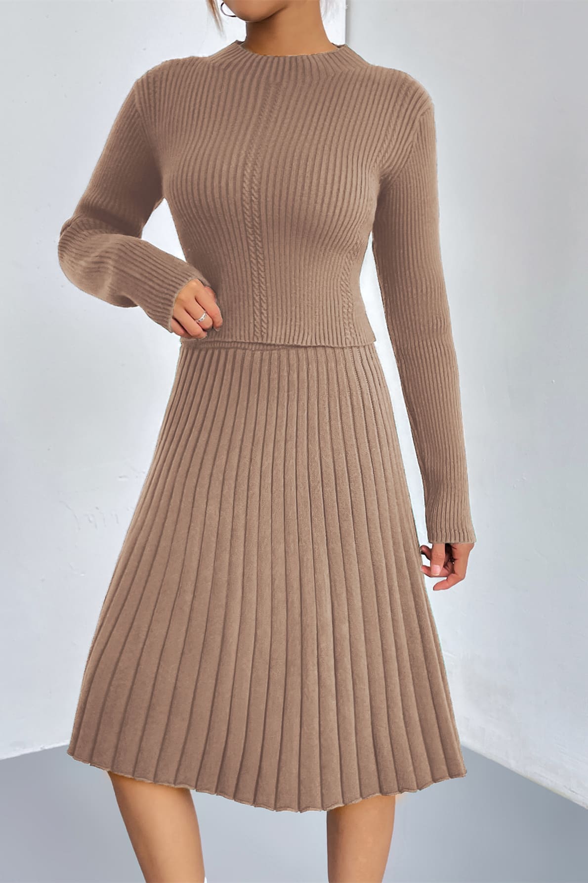 Women's A-line knit sweater skirt set — detail