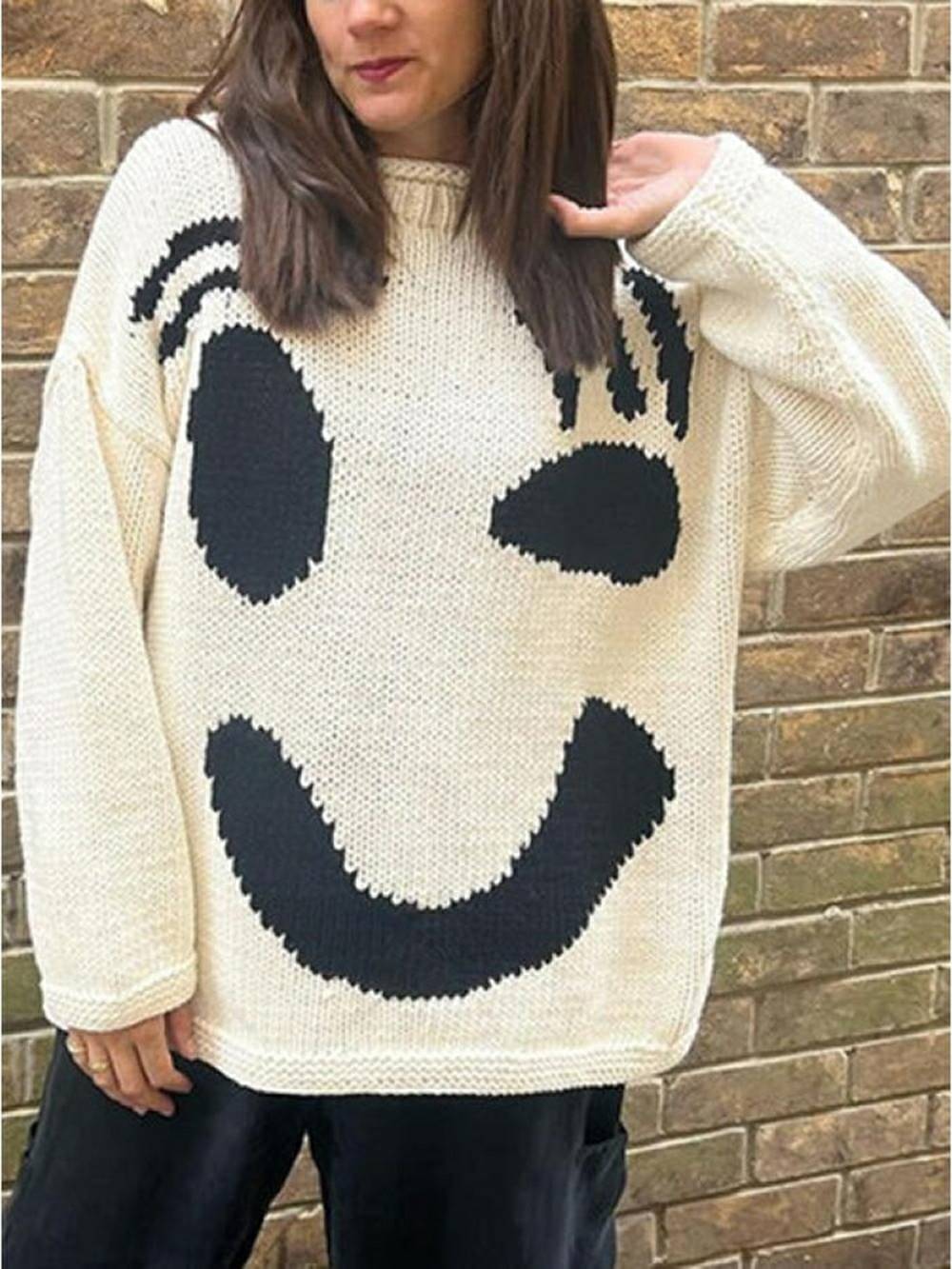 Women's oversized boyfriend knit jumper — styled look