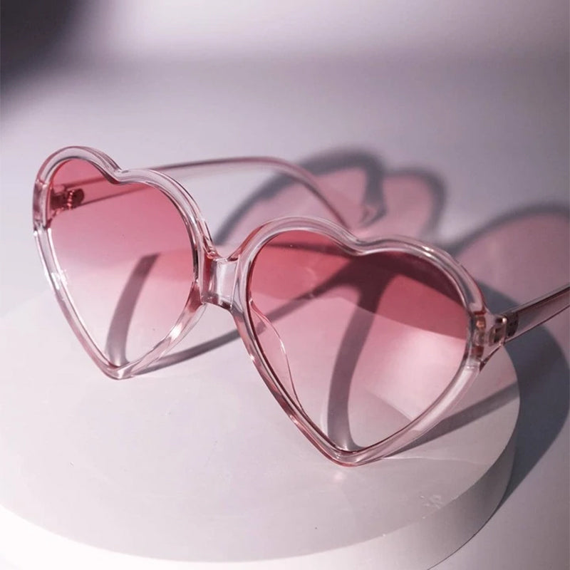 Women's oversized heart-frame sunglasses