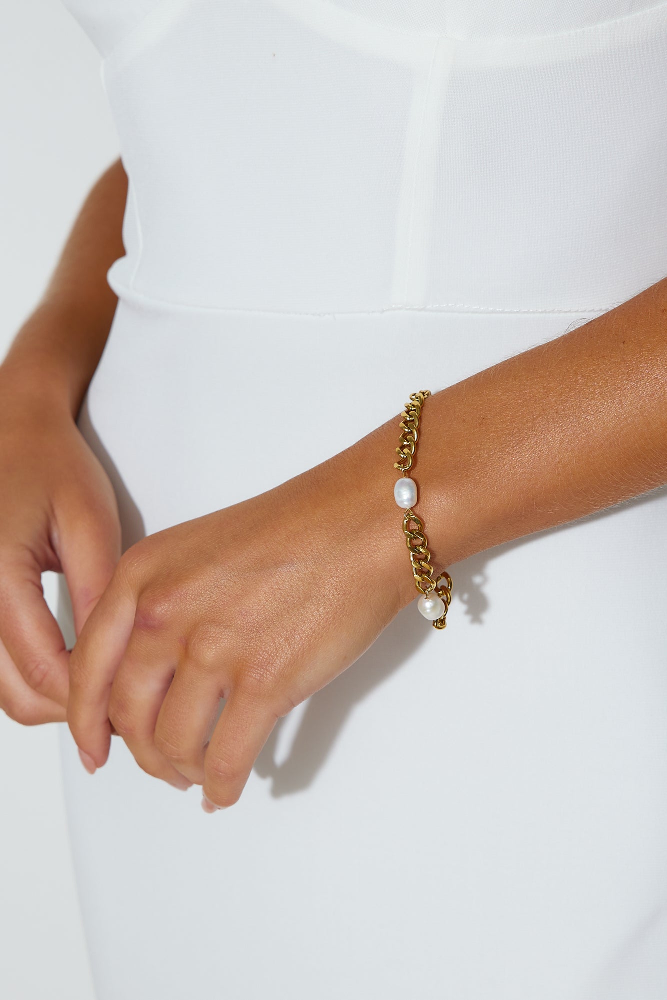 Women's Pearl Detail Chain Bracelet — alternate angle