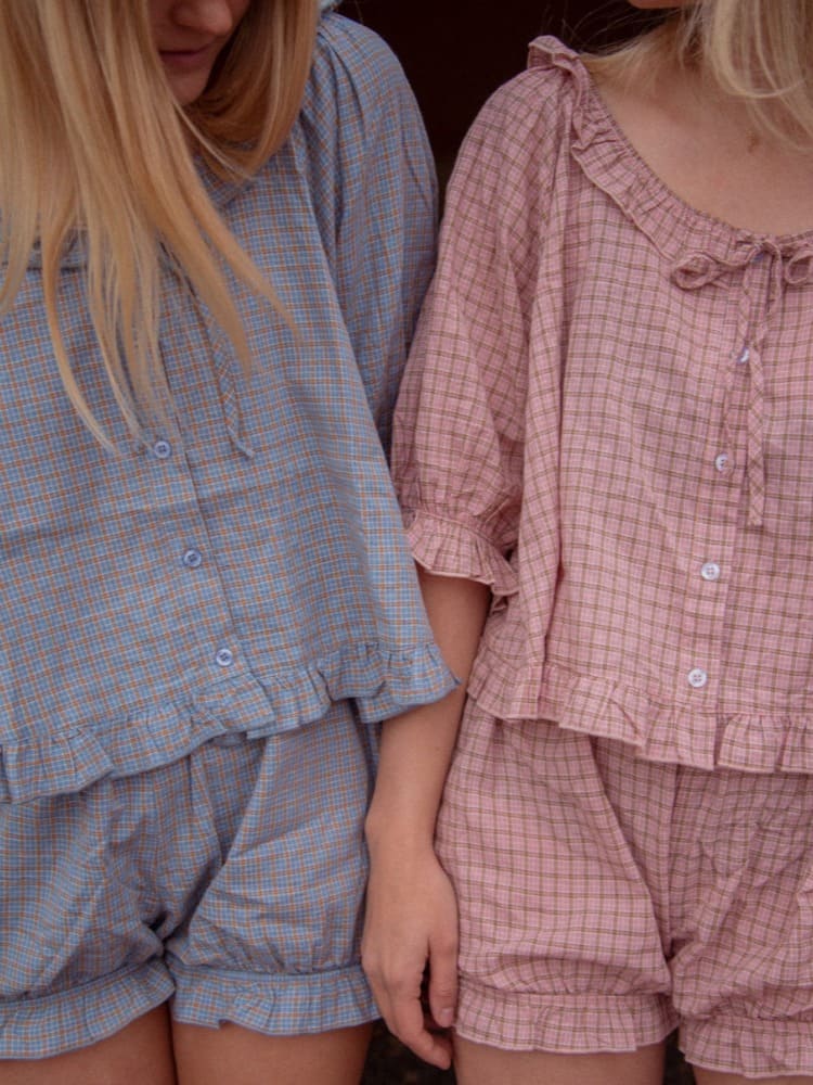 Women's pink ruffle pyjama set