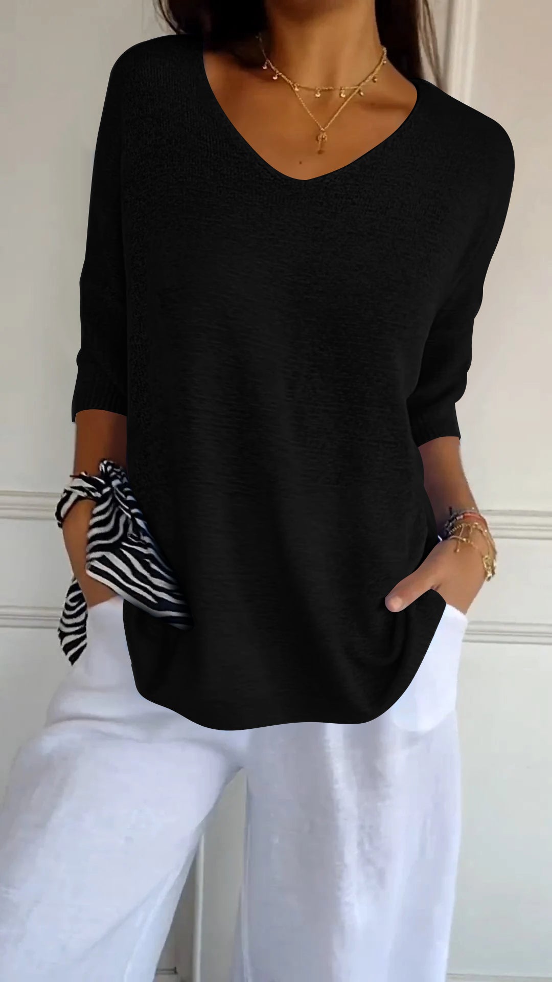 Women's plain knit V-neck top
