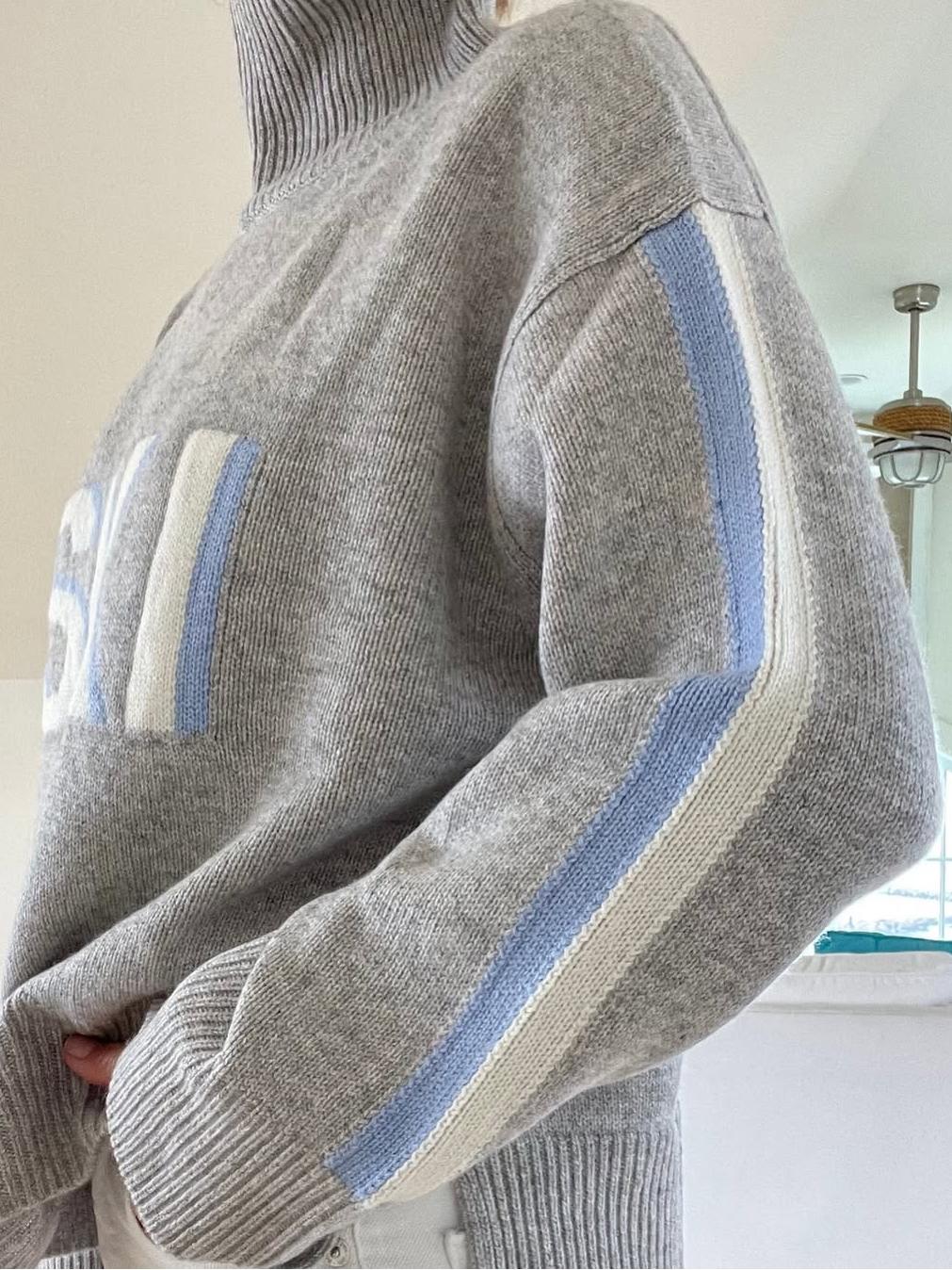 Women's retro striped turtleneck ski sweater