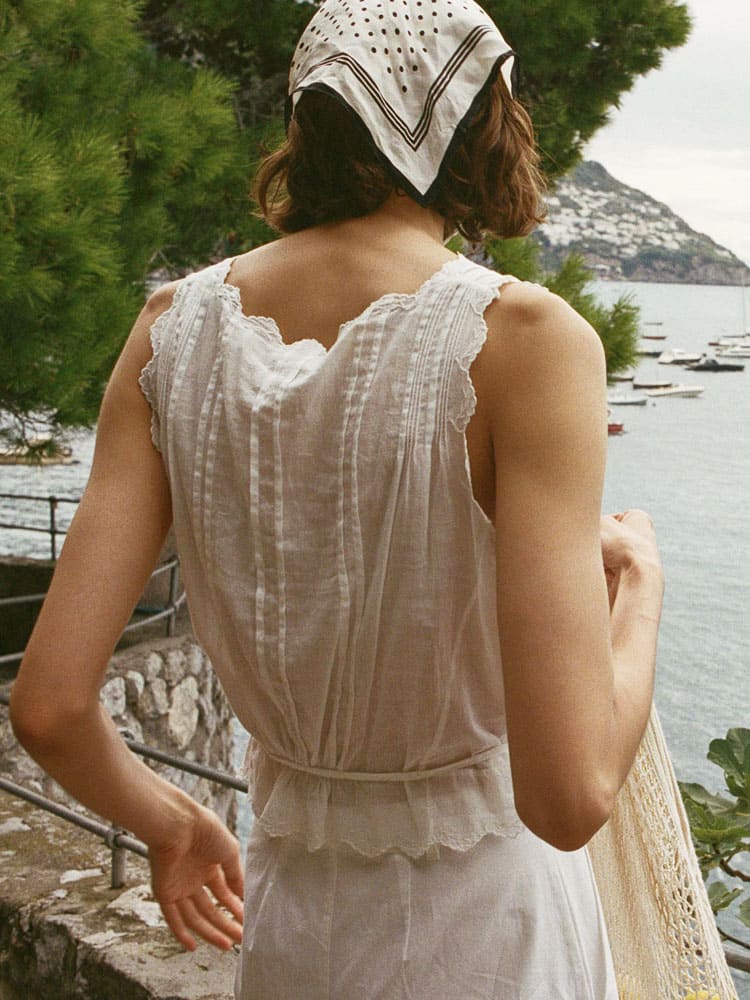 Women's Scallop Trim V-Neck Blouse — style detail
