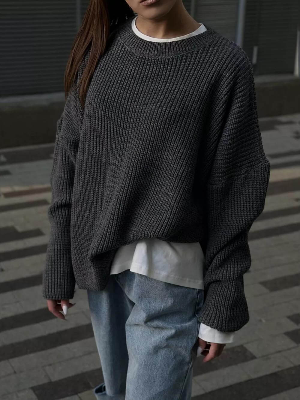 Women's classic solid colour round neck sweater