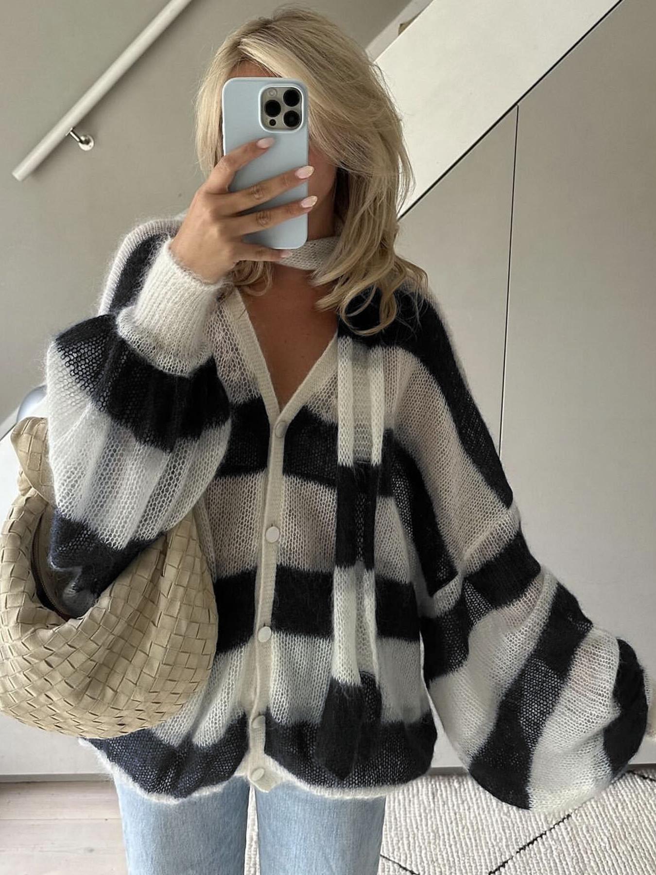 Women's cosy stripe sweater cardigan